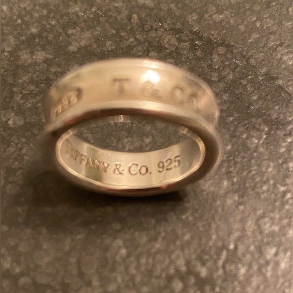 Tiffany & Co women’s silver ring - Picture 2 of 4